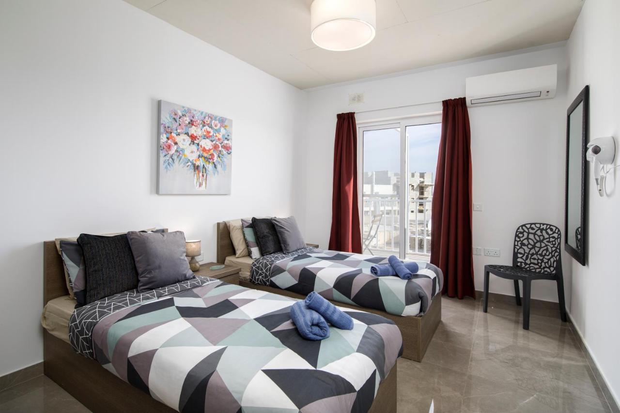 Hilltop Apartments - Stylish Comfort Living Close To The Sea, Bugibba St. Paul's Bay Buitenkant foto